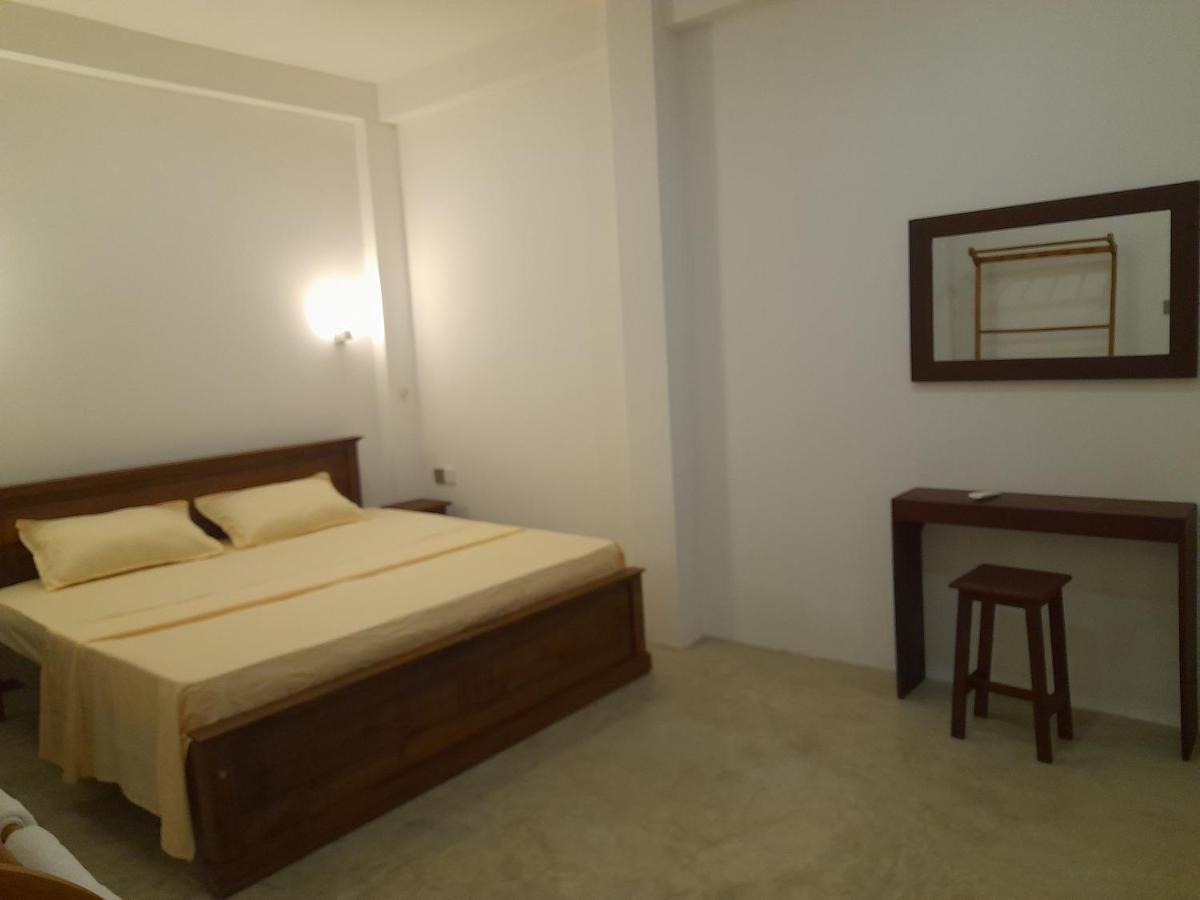 Gloria Inn Negombo Phòng bức ảnh
